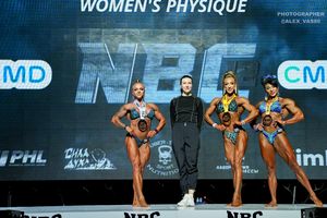 WOMEN'S PHYSIQUE
